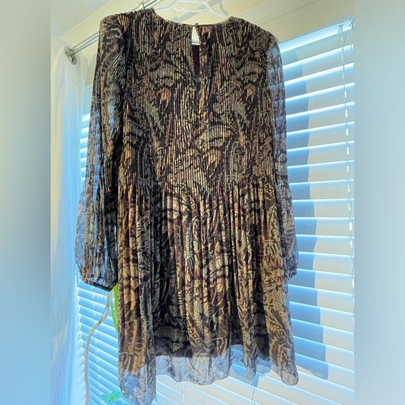 Aritzia Wilfred Daydreamer long sleeve printed dress. - Picture 4 of 4
